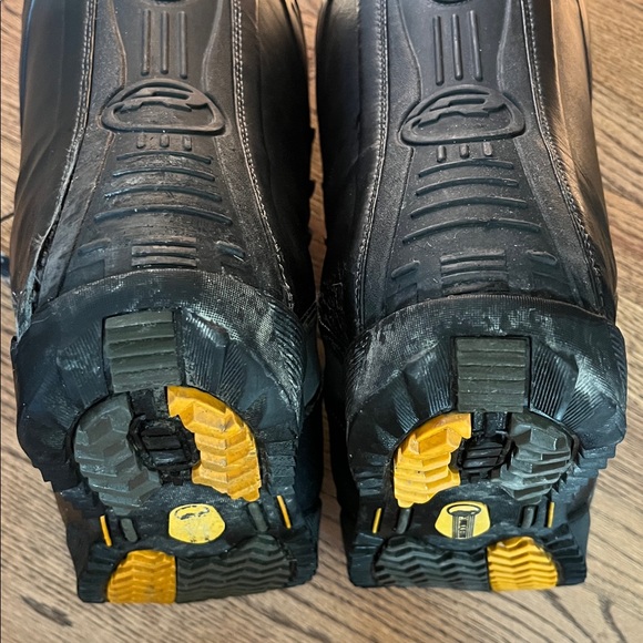 Ride Fuse R7 Snowboarding Boots - Picture 9 of 13